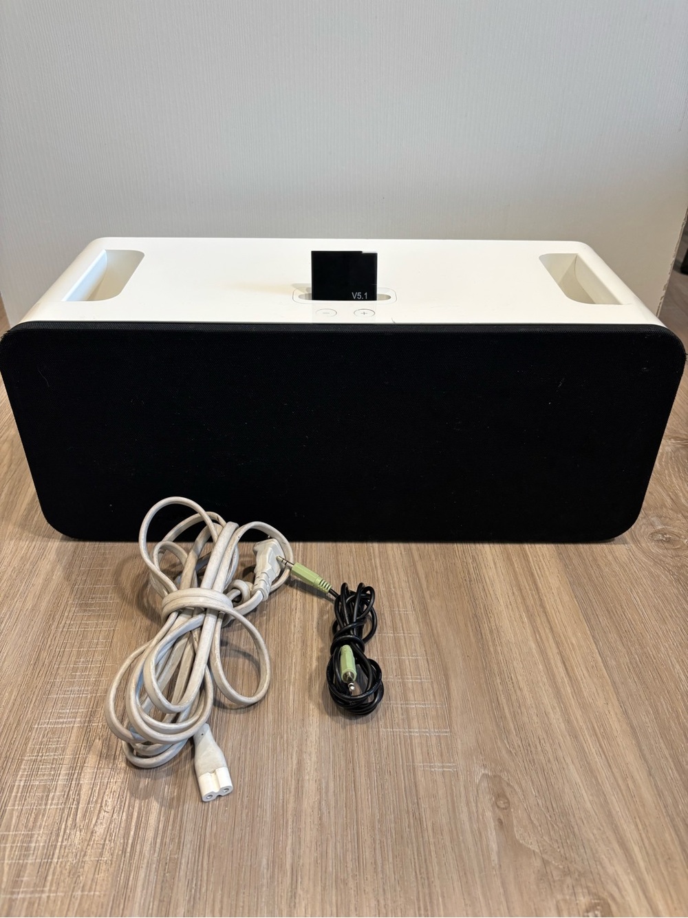Apple iPod Hi-Fi Wired Speaker A1121 Dock System White Bluetooth adapter works